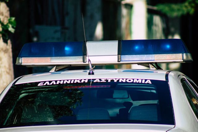 Crimă în stil mafiot la Atena. Un celebru lider interlop, ucis cu 90 de gloanțe trase dintr-un Kalasnikov