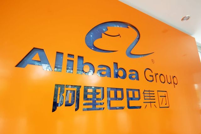China aplică Alibaba o amendă record de 2,75 de miliarde de dolari, pentru comportament monopolist