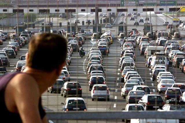 Bollo auto, dal 2026 si cambia, per le auto nuove