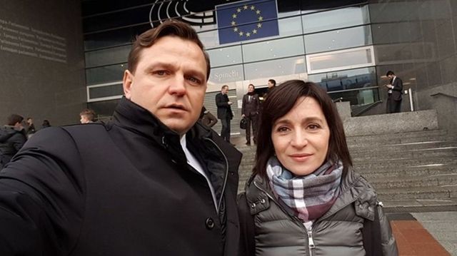 Sandu și Năstase, invitați la o discuție cu Tusk, la Bruxelles - declarație