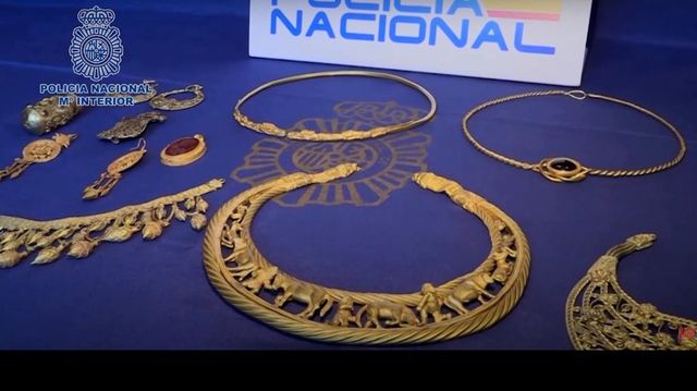 Spania confisca bijuterii antice de aur in valoare de 60 de milioane de euro care au fost furate din Ucraina