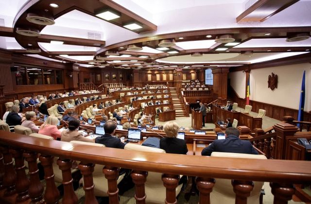 Parlamentul a adoptat o Declarație în susținerea poporului Israel