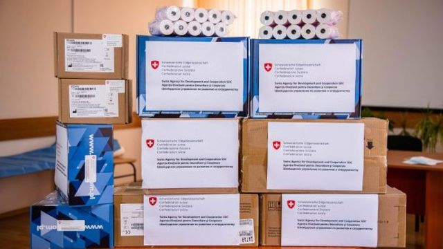 Electrocardiografe și pulsoximetre, donate de Elveția centrelor de sănătate din 25 de raioane ale țării
