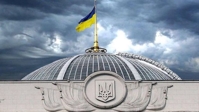 Legea marțială și perioada de mobilizare generală, prelungite pentru încă 90 de zile în Ucraina