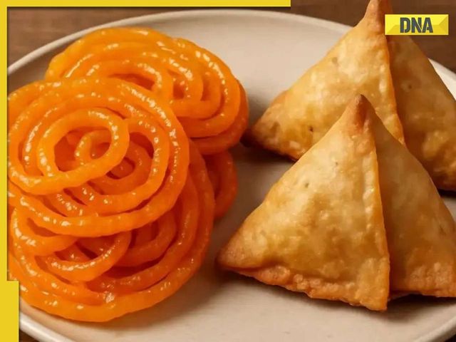 Samosa, jalebis, other Indian popular snacks to soon carry health warnings, says Health Ministry