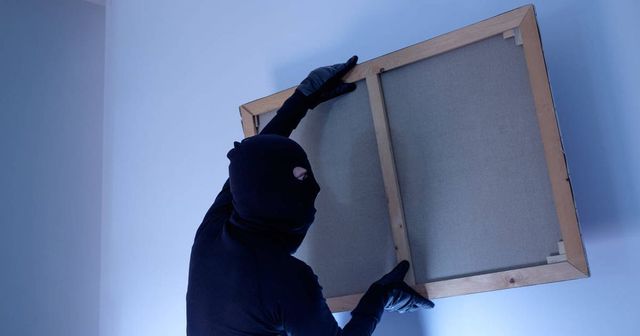 A tolvajok jelentkeztek és visszaadták a lopott Klimt-képet