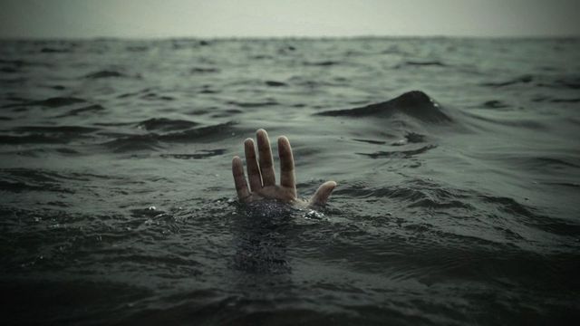 Un adolescent din Leova s-a înecat într-un iaz, după ce ar fi mers la scăldat de unul singur