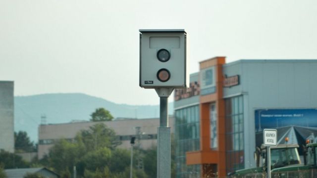 40 камери следят от днес нарушителите по бус лентите