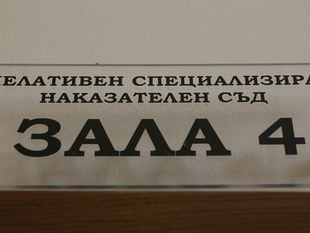 Васил Божков и съдружникът му обжалват решението за задържането им за 72 часа