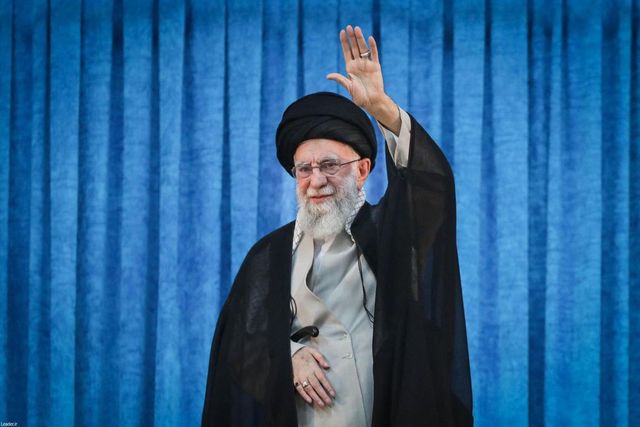 Trump chiede all'Iran la resa incondizionata