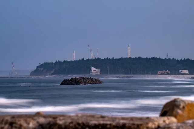 Japonia deversează în ocean, în 48 de ore, peste un milion de tone de apă radioactivă de la centrala nucleară Fukushima