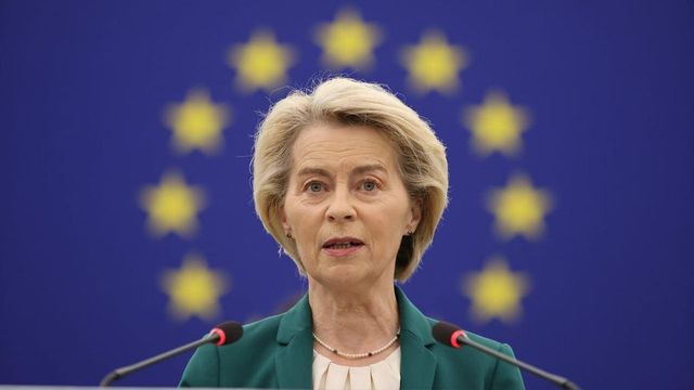 Fracasa la moción de censura contra Von der Leyen, pero evidencia el malestar con su Comisión