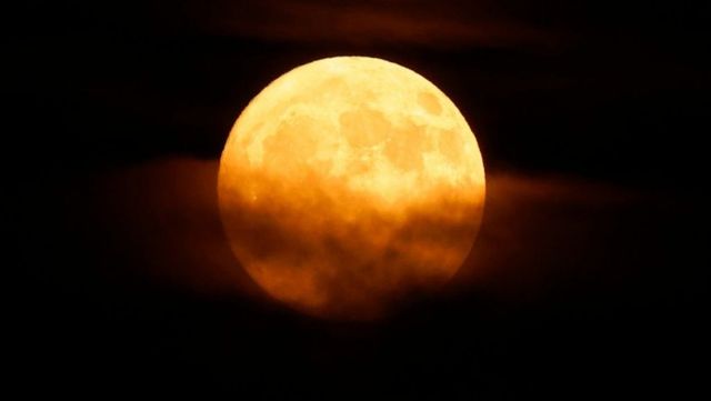 Superluna din această seară este cel mai mare și mai strălucitor fenomen astronomic din 2023