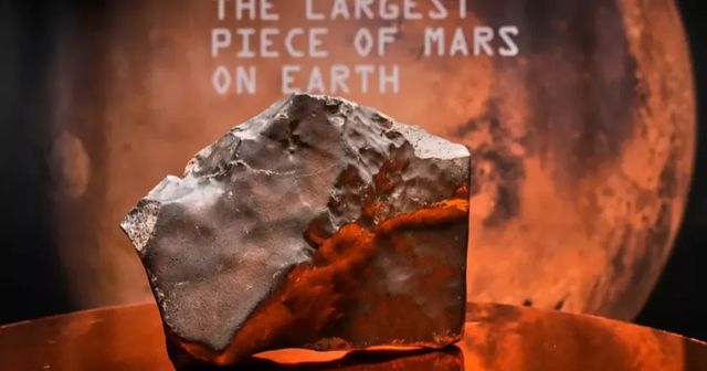 Il più grande meteorite marziano è stato venduto per 5,3 milioni di dollari