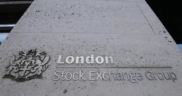 Borsa: l'Europa parte in marginale crescita, Londra +0,1%