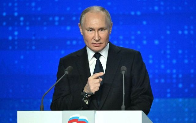 Putin promite, în primul său discurs de campanie, să facă din Rusia o putere suverană: Nu renunțăm în schimbul câtorva cârnați