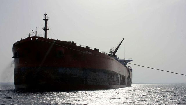 Due petroliere saudite hanno subìto un sabotaggio al largo degli Emirati Arabi Uniti