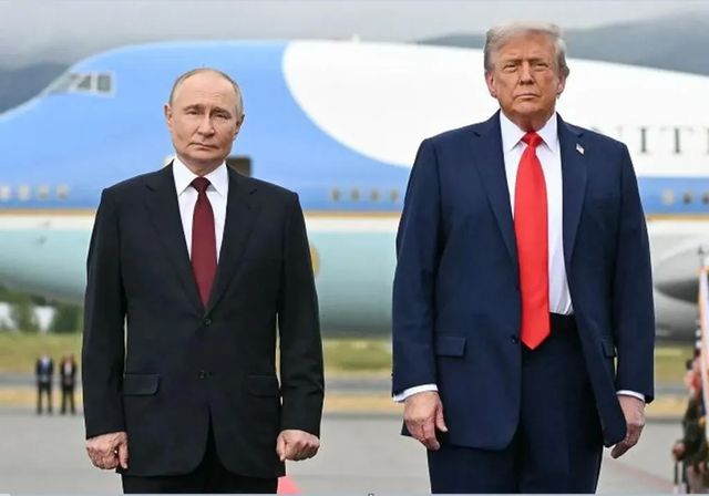 Estados Unidos amaga con un «aumento sustancial» de las sanciones contra Rusia