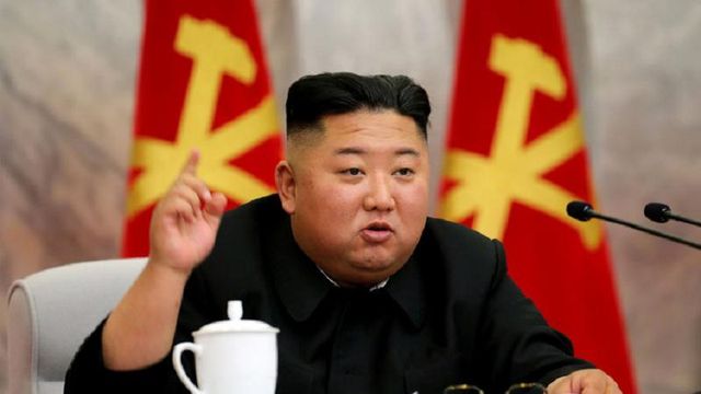 Cu o economie care se îndreaptă spre faliment, Kim Jong Un le promite cetățenilor creșterea potențialului militar al țării