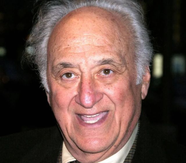 Addio a Jerry Adler, il leggendario Hesh de I Soprano si è spento a 96 anni