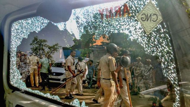 Security forces pelt stones at protesters in Delhi’s Mayapuri as officials start sealing illegal scrap factories