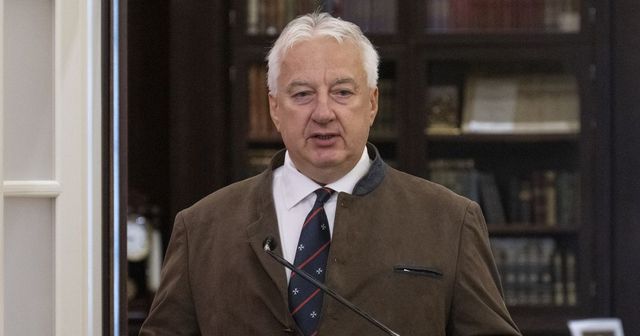 Kövér László megszólalt a Szőlő utcai ügyről, ezért vacillált szót adni Semjén Zsoltnak