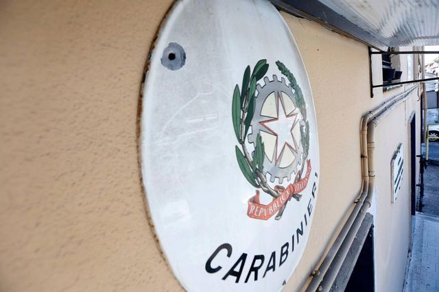 Foggia, carabiniere si suicida in caserma