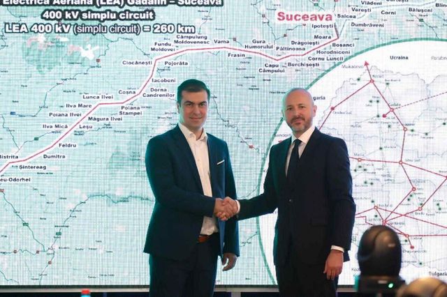 Transelectrica dă startul construcției a două noi linii electrice aeriene