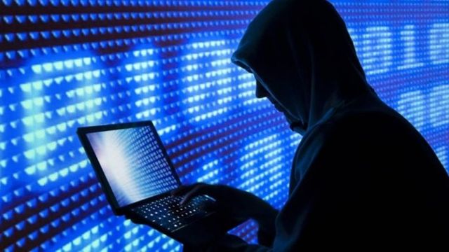 Șase spioni ruși, inculpați în Statele Unite pentru atacuri cibernetice