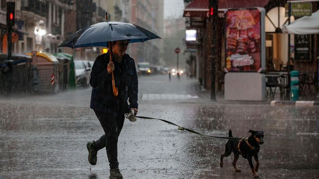 La Aemet activa el aviso amarillo en estas zonas de Andalucía por lluvias y granizo