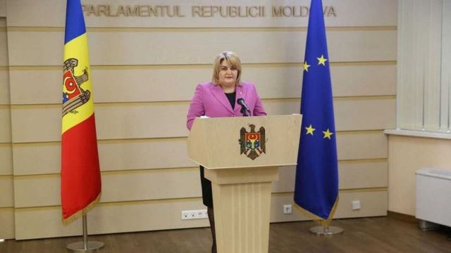 „Pentru Moldova” acuza deputații PAS, PDM și ai Platformei DA de faptul ca nu a fost creata o comisie de ancheta propusa de aceștia