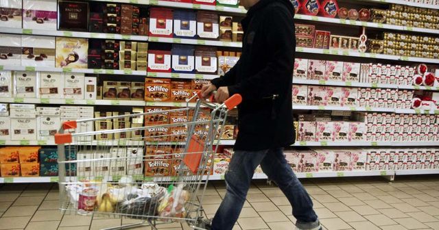 Oroszország meghosszabbította az EU-val szembeni élelmiszerembargót
