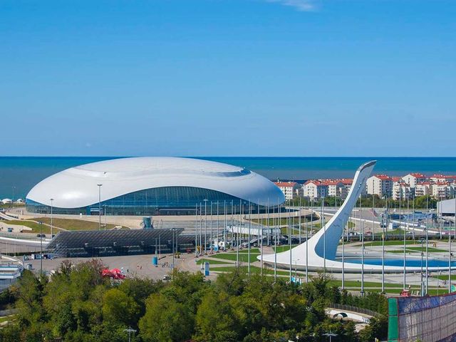 Определены популярные российские города для встречи Нового года
