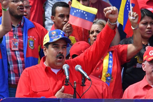 Venezuela, Maduro revoca la carica di presidente del Parlamento a Guaido