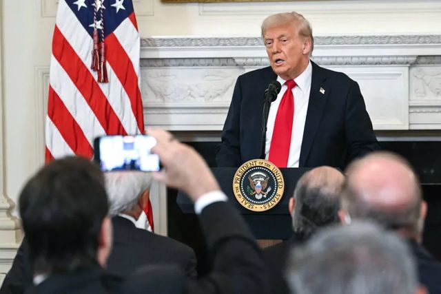 Media, 'Trump ritira gli Usa dall'Unesco'