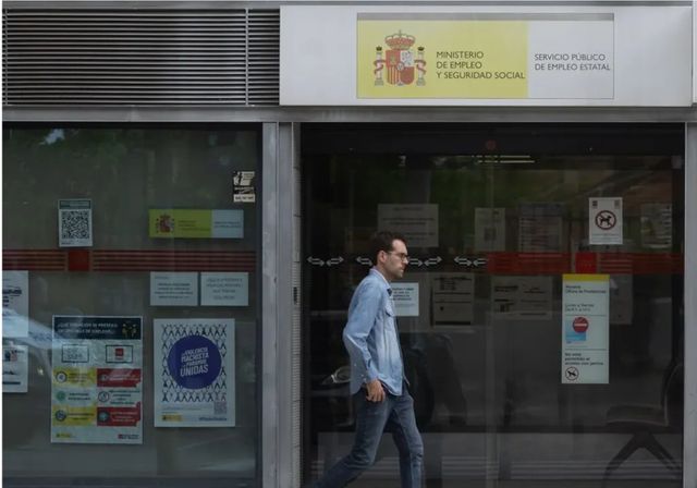 España destruye casi 200.000 empleos en el peor agosto desde 2019 y suma 21.905 parados más