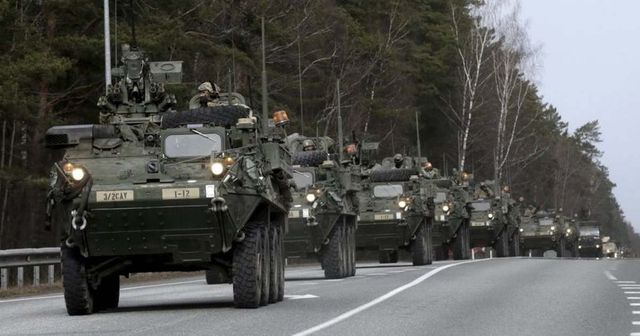 Ismét katonai konvojok közlekednek Hódmezővásárhelynél