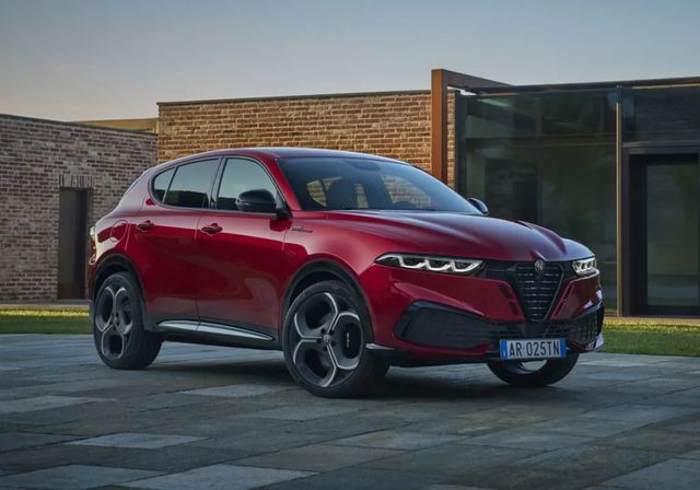 El Alfa Romeo Tonale coge músculo para acentuar su carácter deportivo