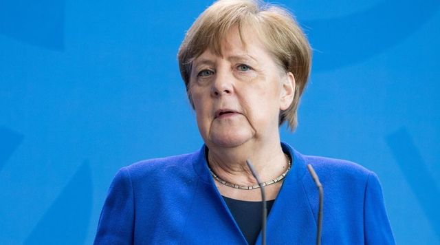 Merkel rifiuta l'invito di Trump per il G7
