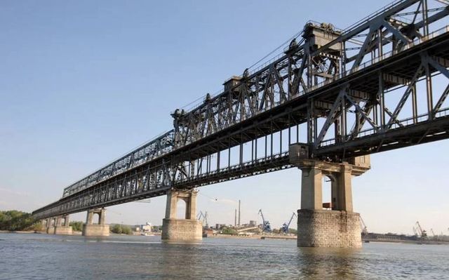 Trecere fără taxă pe podul Giurgiu - Ruse, joi