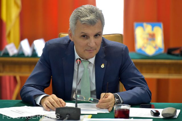 Senatul cere demiterea șefului Consiliului Concurenței, Bogdan Chirițoiu