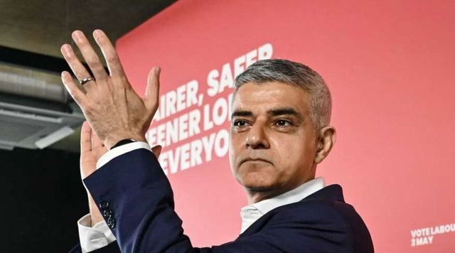 Londra, Sadiq Khan rieletto sindaco per terzo mandato