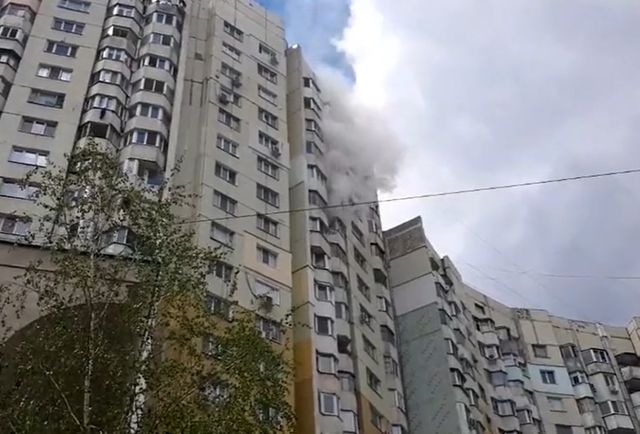 Un alt incendiu a izbucnit în blocul de pe Bulevardul Moscovei, unde acum 2 ani s-a produs o explozie