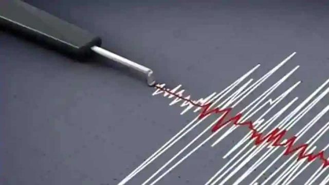 Moderate intensity earthquake hits Manipur