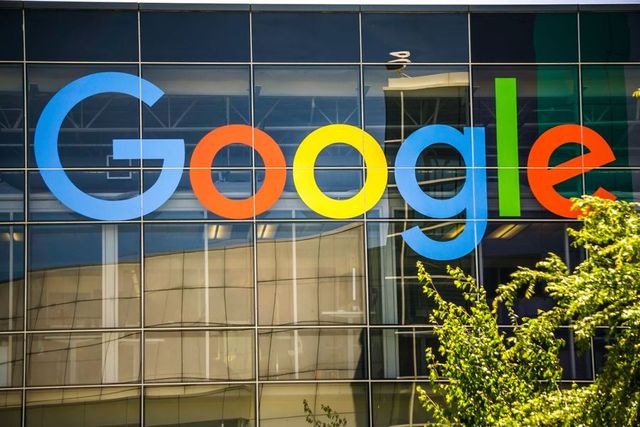 Angajații Google din 10 țări formează o uniune sindicală globală