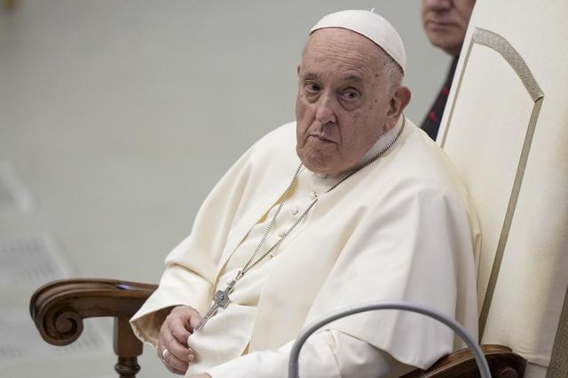 Il Papa, 'La devastazione del creato è un'offesa a Dio, l'ora è urgente'