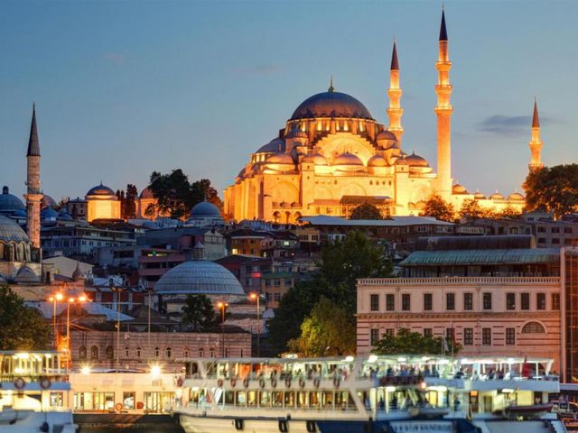 Autoritățile din Istanbul le dau termen o lună refugiaților sirieni neînregistrați în oraș pentru a pleca