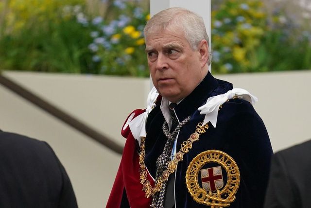 Prințul Andrew, implicat în scandalul Epstein, renunță la titlurile regale, inclusiv la cel de duce de York