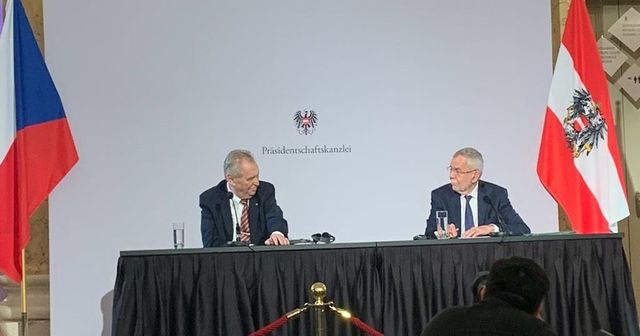 Rakouský prezident podpořil Česko v diplomatické roztržce s Ruskem