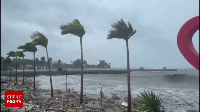 Uraganul Melissa, considerat cea mai puternică furtună de pe planetă din 2025, lovește Jamaica